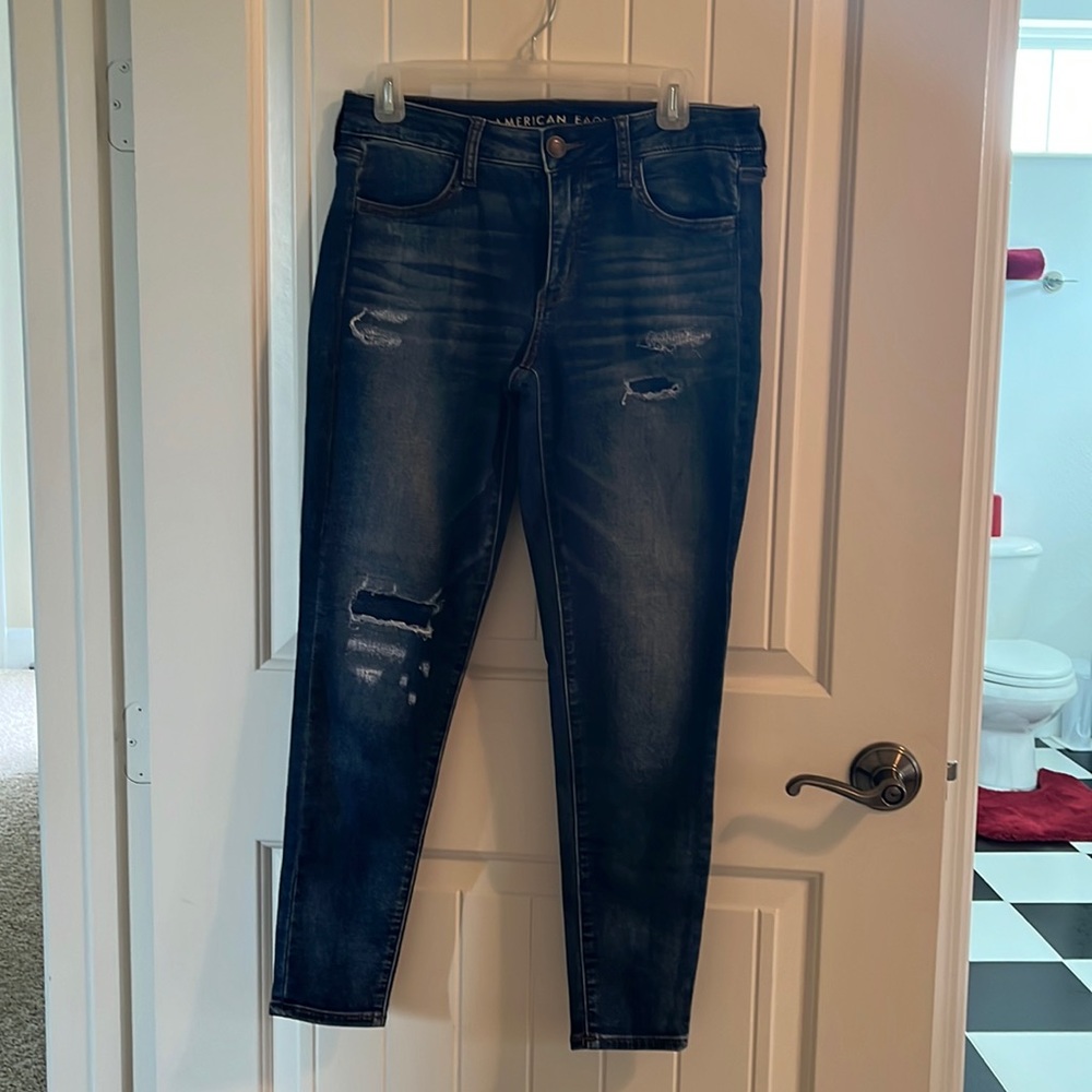 American Eagle dark wash jeans
